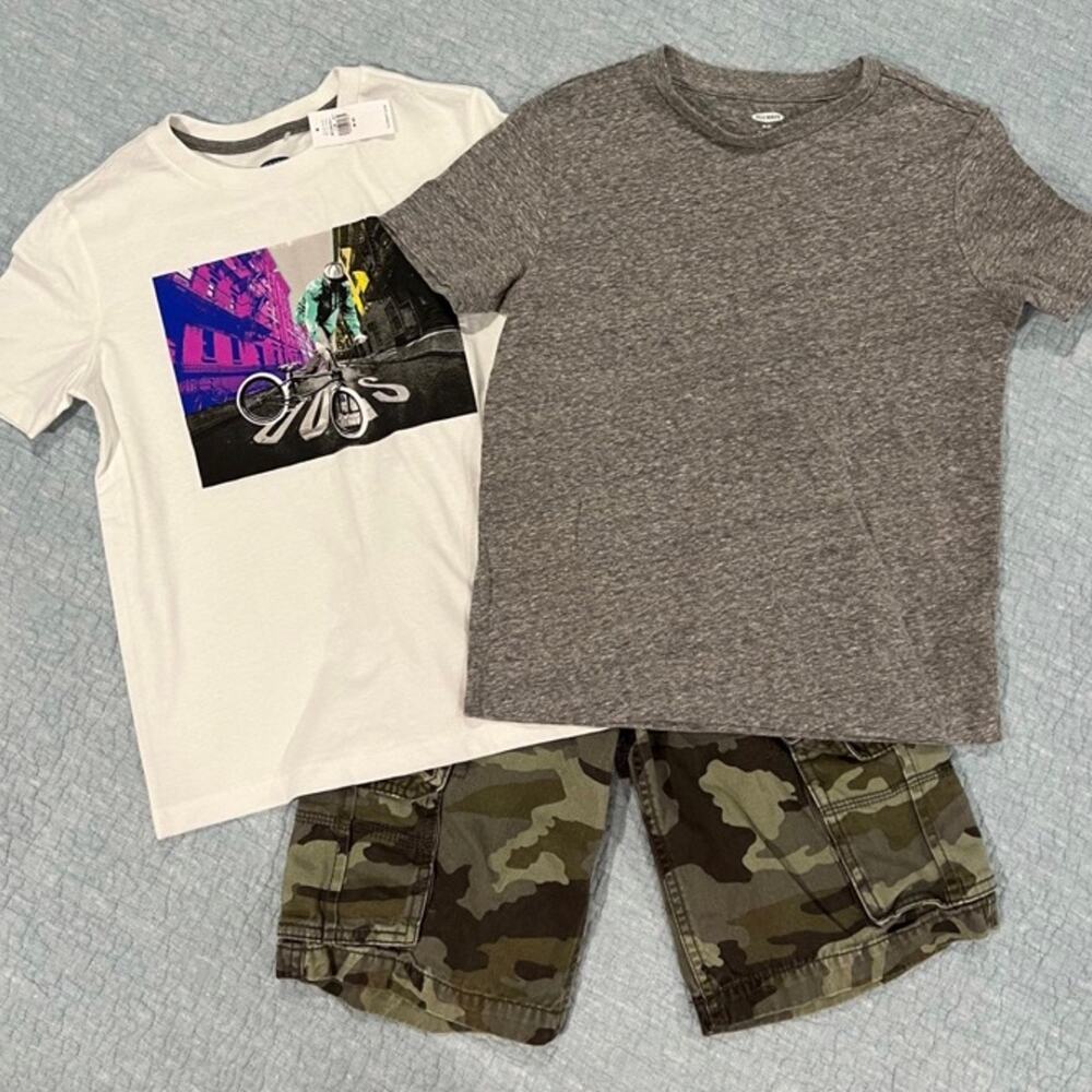 Old Navy Summer Clothing Bundle - Boys Size 8